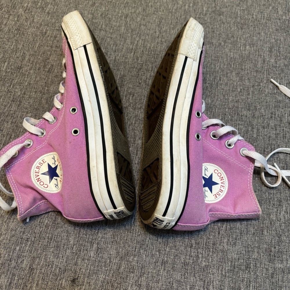 Converse Women's Chuck Taylor All-Star High-Top Shoes